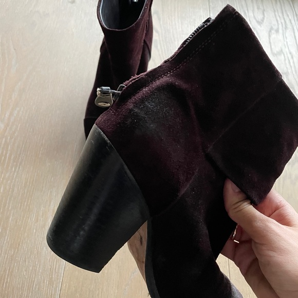 Rag and Bone Maroon Ankle Boots - Picture 4 of 5